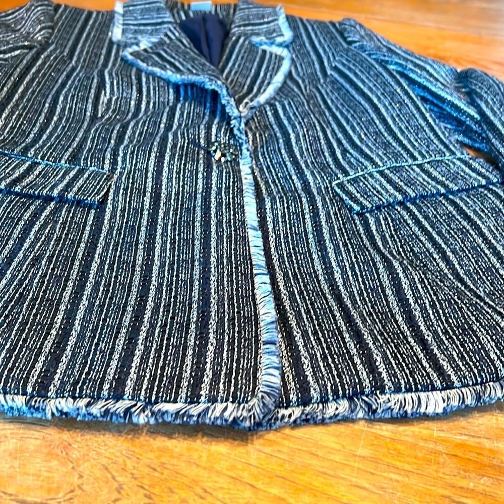 Chico’s Jacket Navy Blue and white with silver accents Chico’s 1 is US 8 - Picture 6 of 14